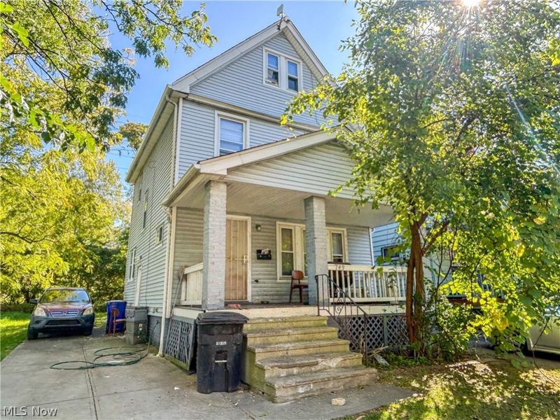 749 E 131st Street, Cleveland, OH 44108 Photo 1