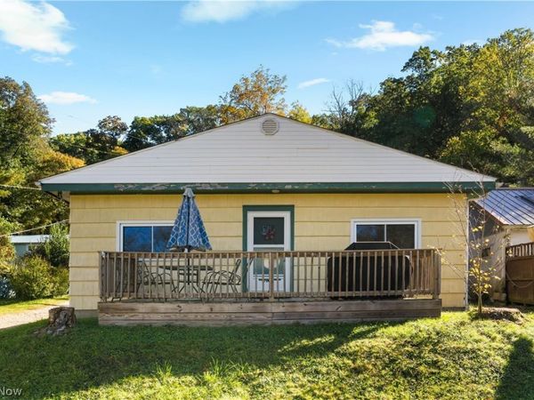 2056 Liberty Drive SW, Carrollton, OH 44615