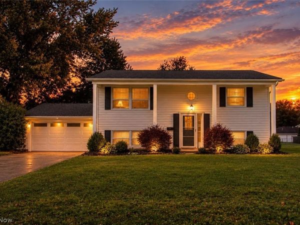 922 Nancy Avenue , Niles, OH 44446