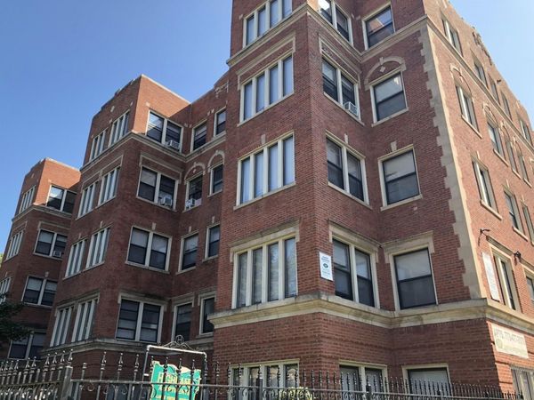 7455 N Greenview Avenue , Unit 209, Chicago, IL 60626