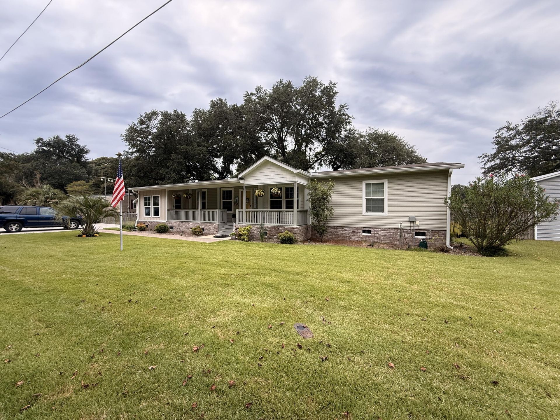 104 Hammond Street Photo 16