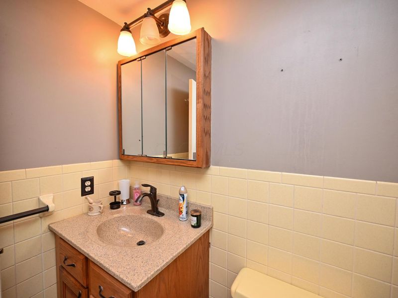 447 Edgefield Drive , Marion, OH 43302 Photo 15