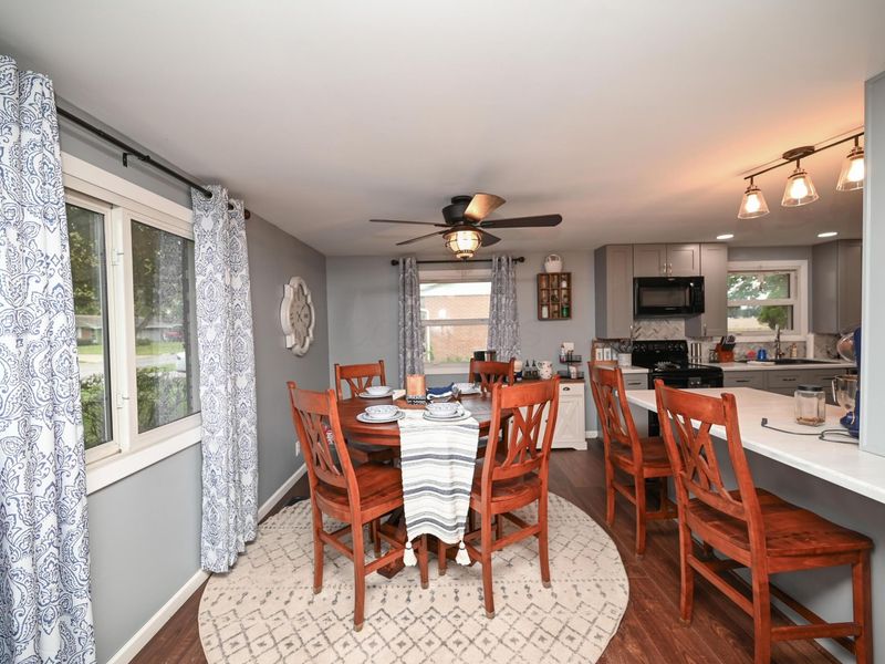 447 Edgefield Drive , Marion, OH 43302 Photo 8