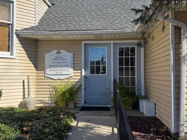 25 Main St, Sparta, NJ 07871
