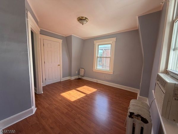 30 N 21St St, Kenilworth, NJ 07033