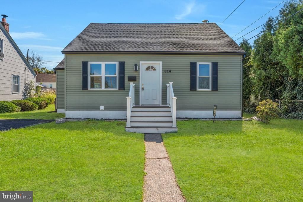 814 N WARREN STREET , POTTSTOWN, PA 19464