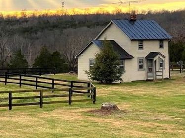9415 LEE HIGHWAY , WARRENTON, VA 20186