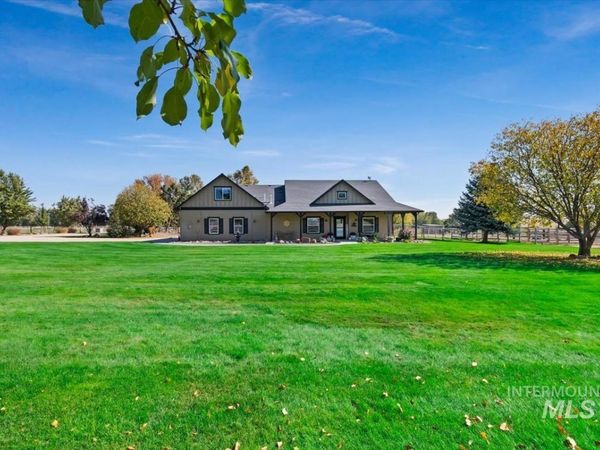 26829 Harvey Rd, Caldwell, ID 83607