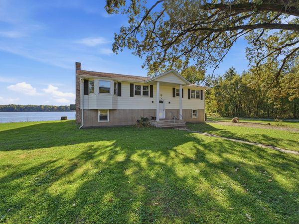 3652 HWY 22 & PARCEL #1021401003, Muscatine, IA 52761