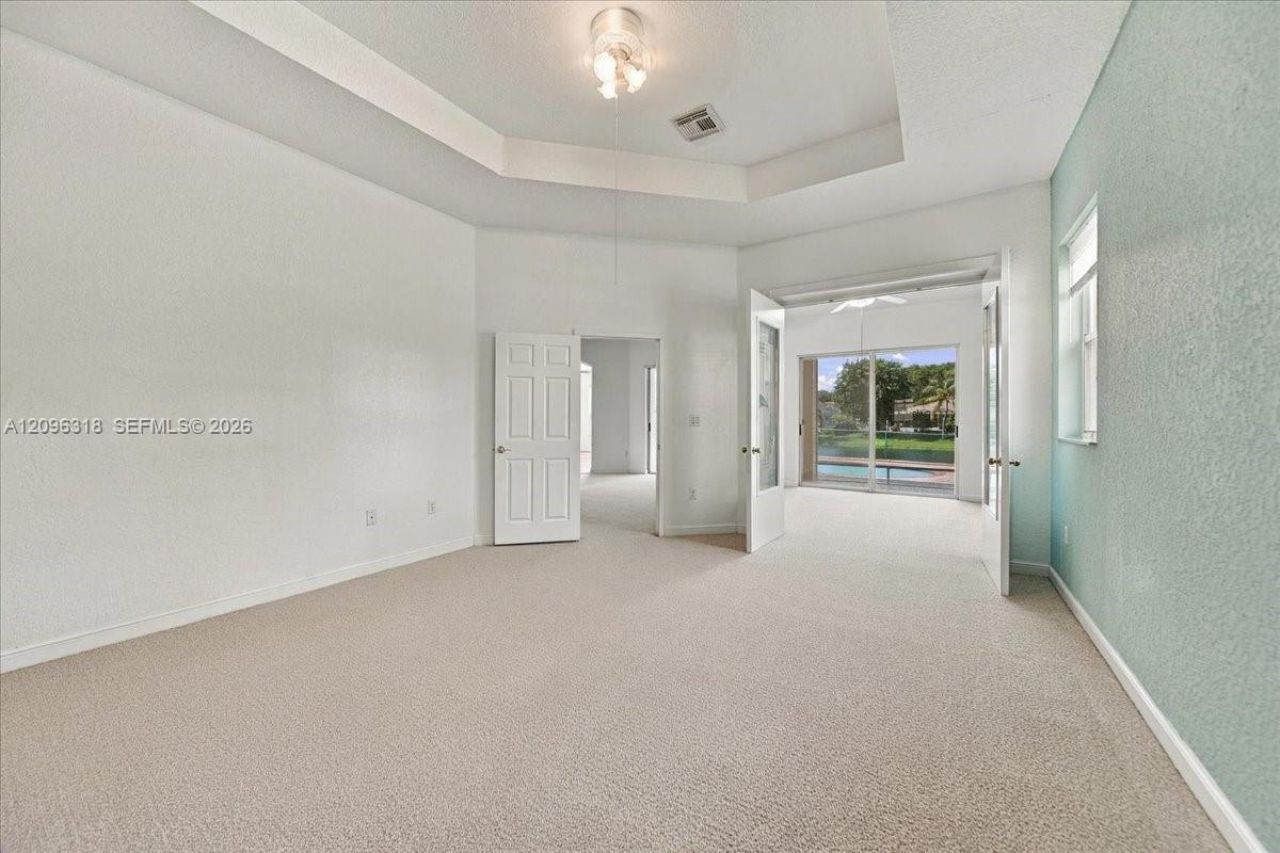 2032 SW 118th Ave, Miramar, FL 33025 Photo