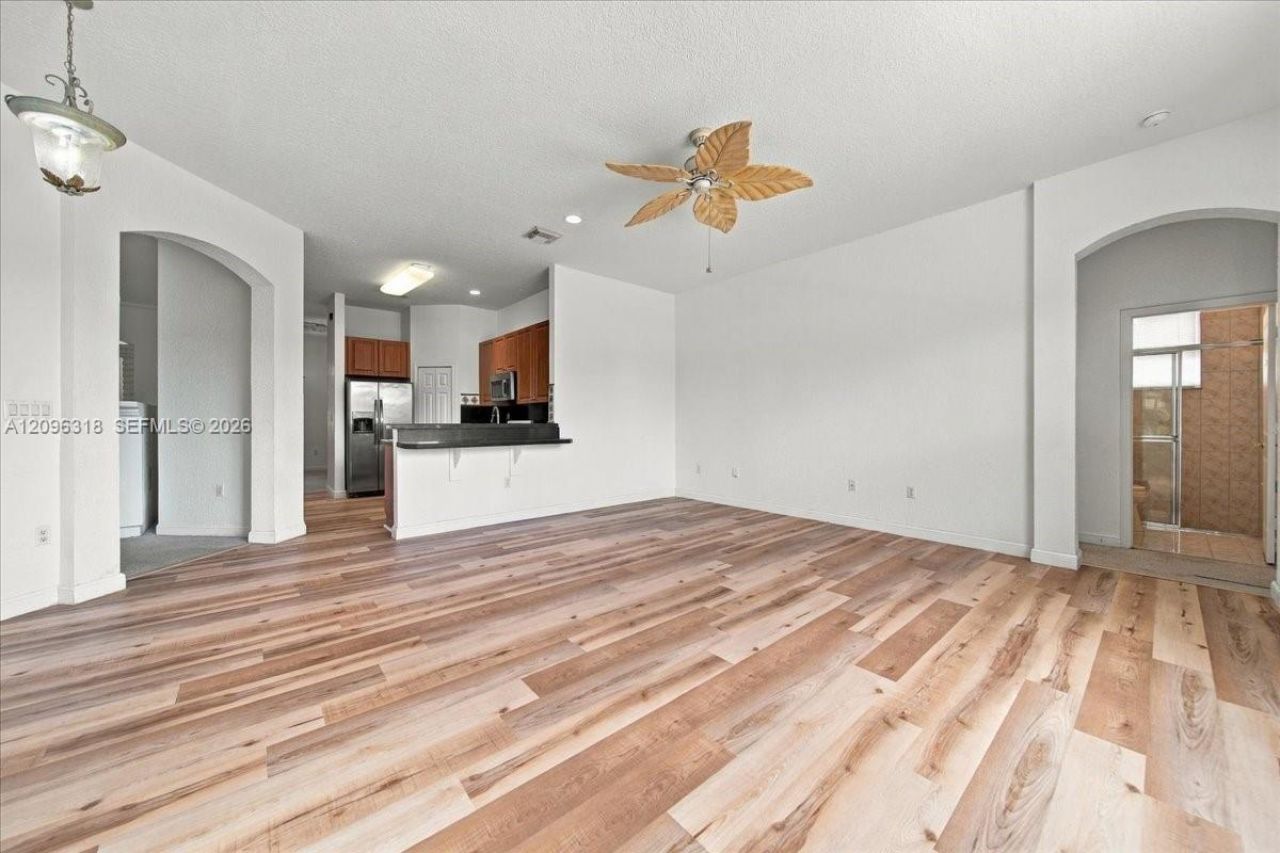 2032 SW 118th Ave, Miramar, FL 33025 Photo