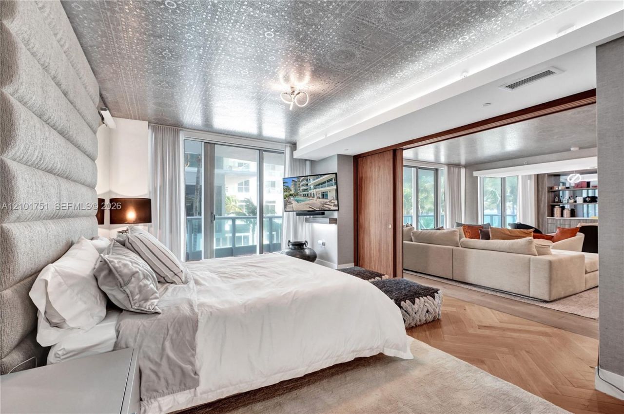 9401 Collins Ave, Unit 305, Surfside, FL 33154 Photo