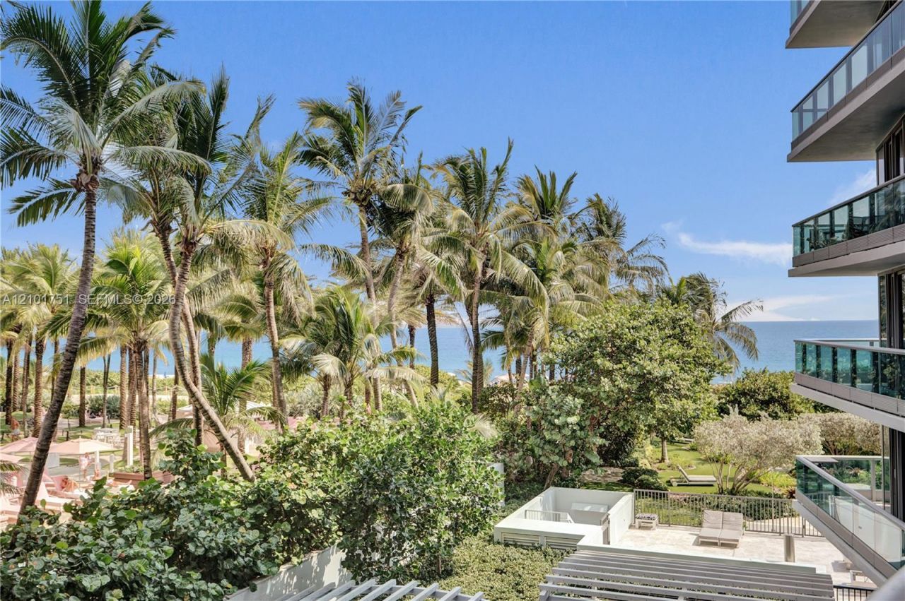 9401 Collins Ave, Unit 305, Surfside, FL 33154 Photo