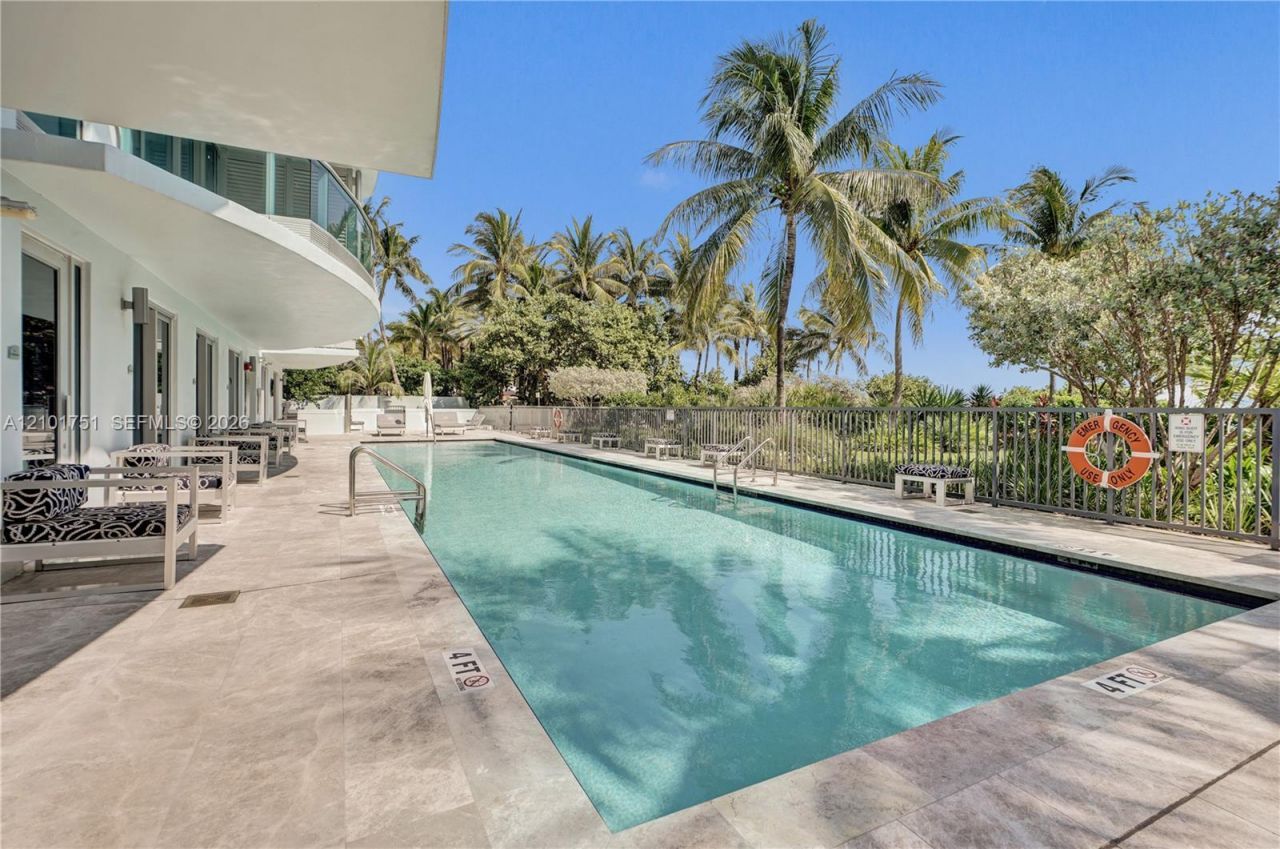 9401 Collins Ave, Unit 305, Surfside, FL 33154 Photo