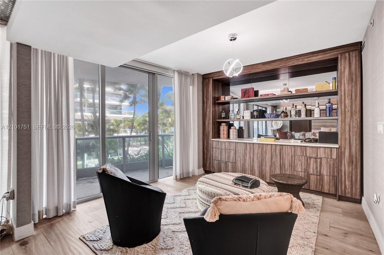 9401 Collins Ave, Unit 305, Surfside, FL 33154 Photo