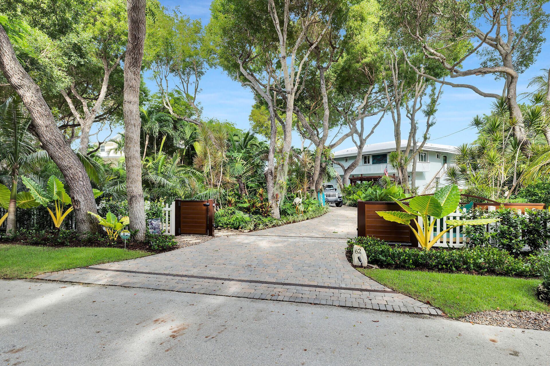 62 Sunset Road, Key Largo, FL 33037 Photo
