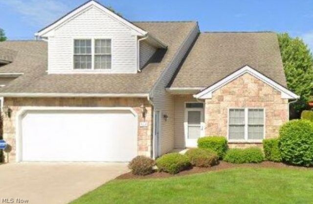 324 Cobblestone Drive , Mayfield Heights, OH 44143 Main Photo