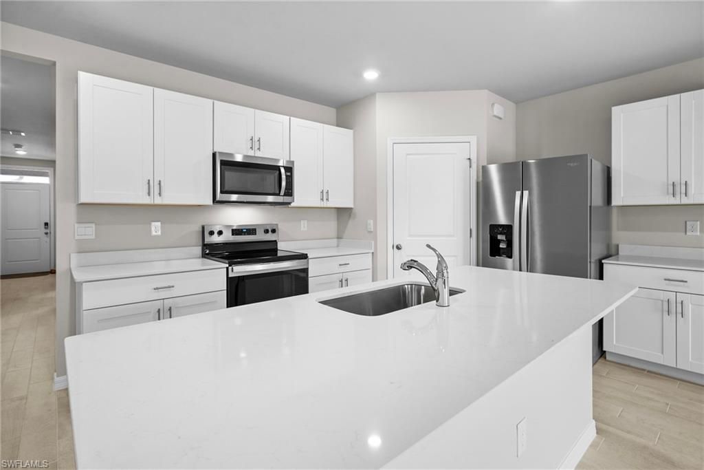 2965 Ernest Way , Fort Myers, FL 33905 Photo