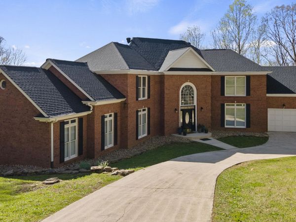 310 Bluff Road, South Pittsburg, TN 37380