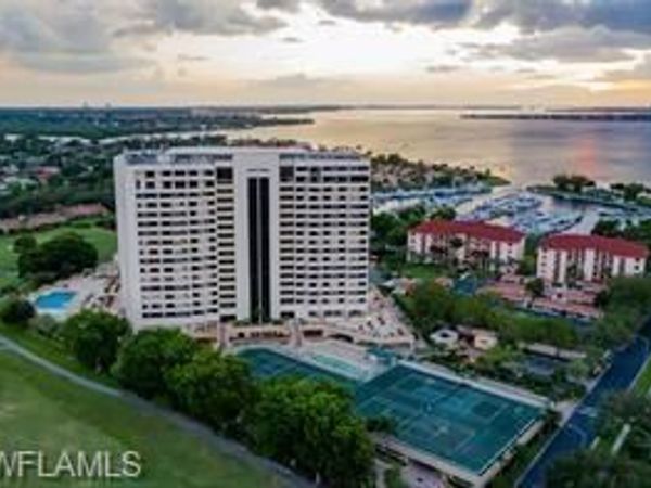 5260 S Landings DR , Unit 709, FORT MYERS, FL 33919