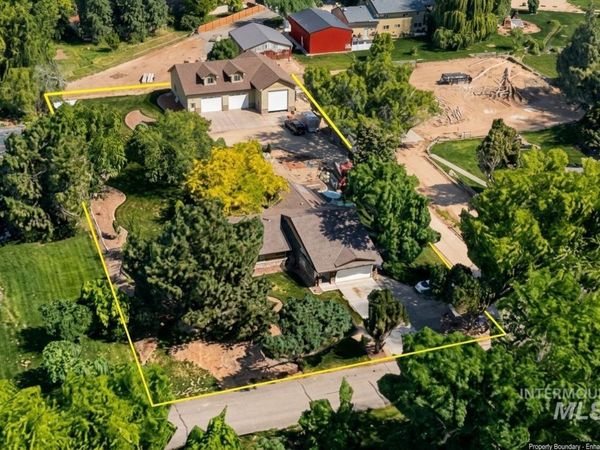 748 W Steeple View Drive, Eagle, ID 83616