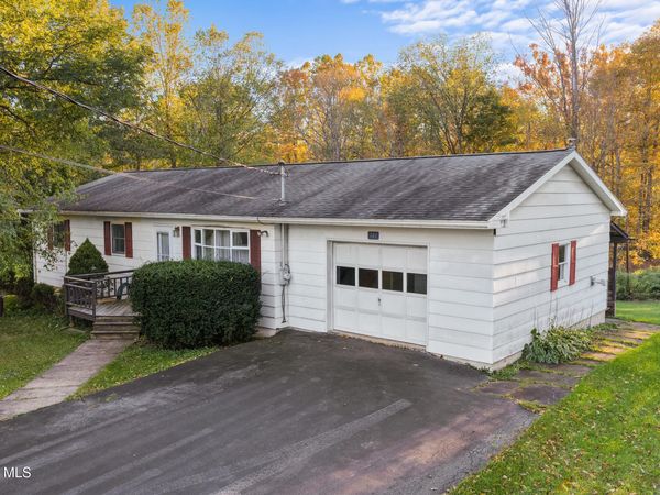 141 Bray Road, Central Bridge, NY 12035