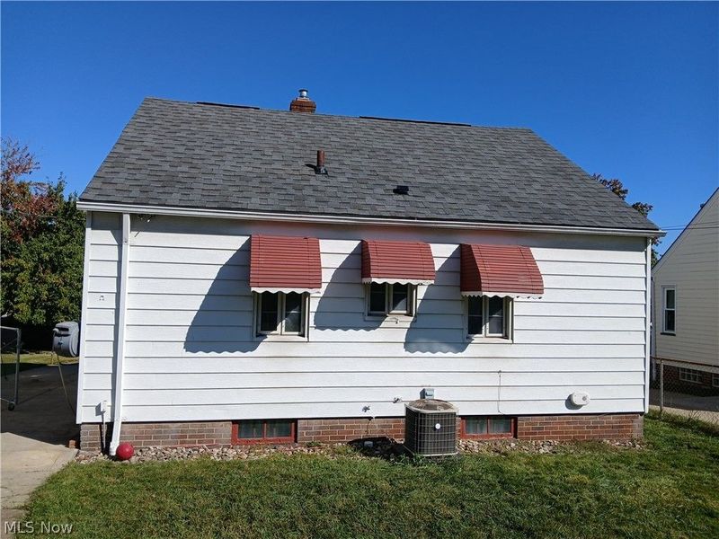 7101 Southfield Avenue, Brooklyn, OH 44144 Photo 4