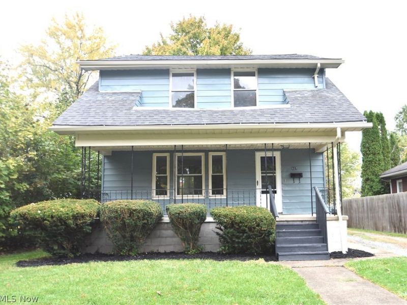 637 Woodbine Avenue SE, Warren, OH 44483 Photo 1