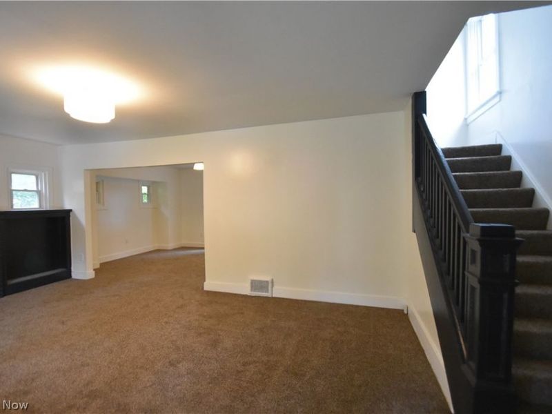 637 Woodbine Avenue SE, Warren, OH 44483 Photo 4