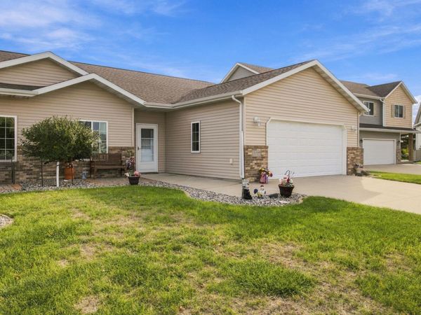 3527 23rd Avenue S, Moorhead, MN 56560