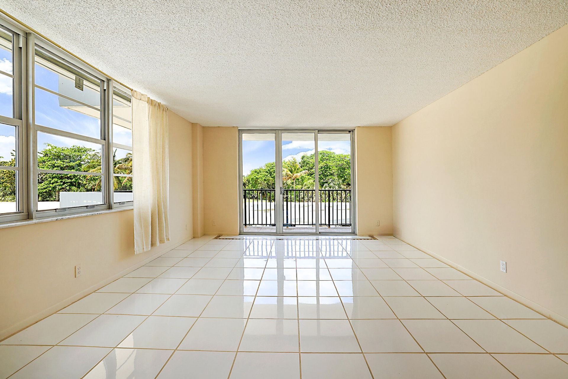 2121 N Ocean Boulevard, Unit 302E, Boca Raton, FL 33431 Photo