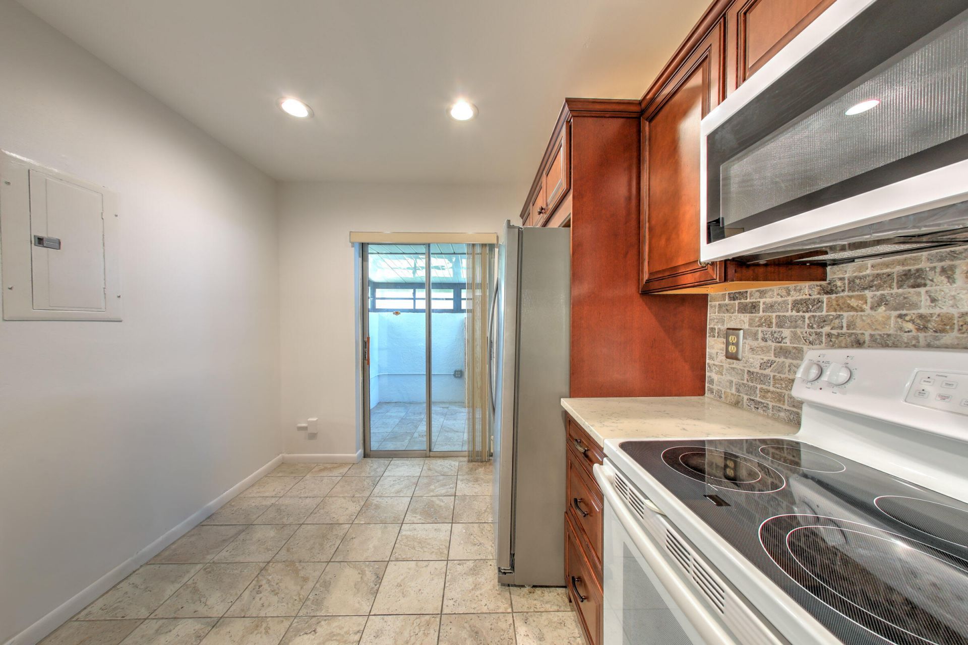 5794 Moss Court, Unit 7E, Fort Pierce, FL 34982 Photo