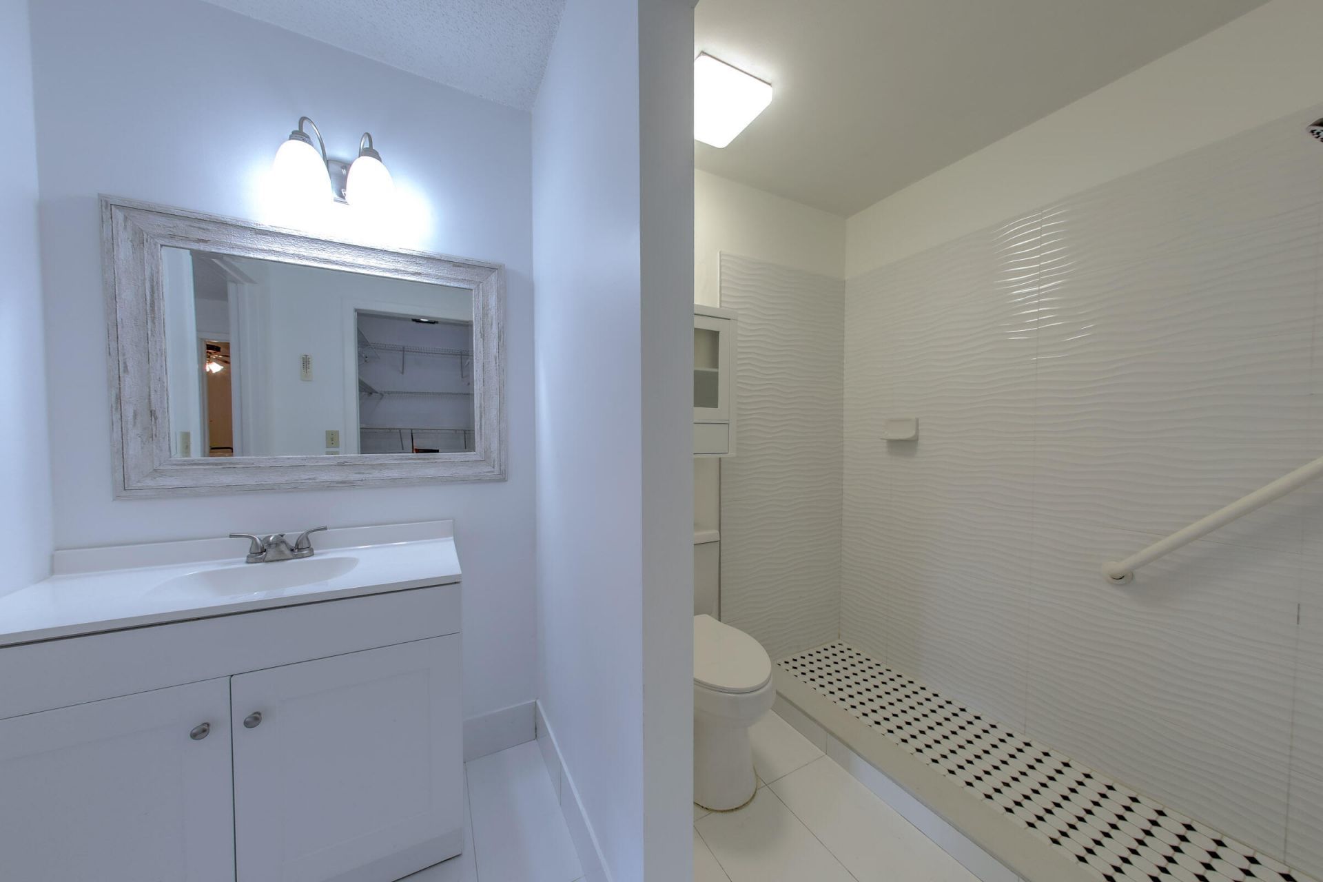 5794 Moss Court, Unit 7E, Fort Pierce, FL 34982 Photo