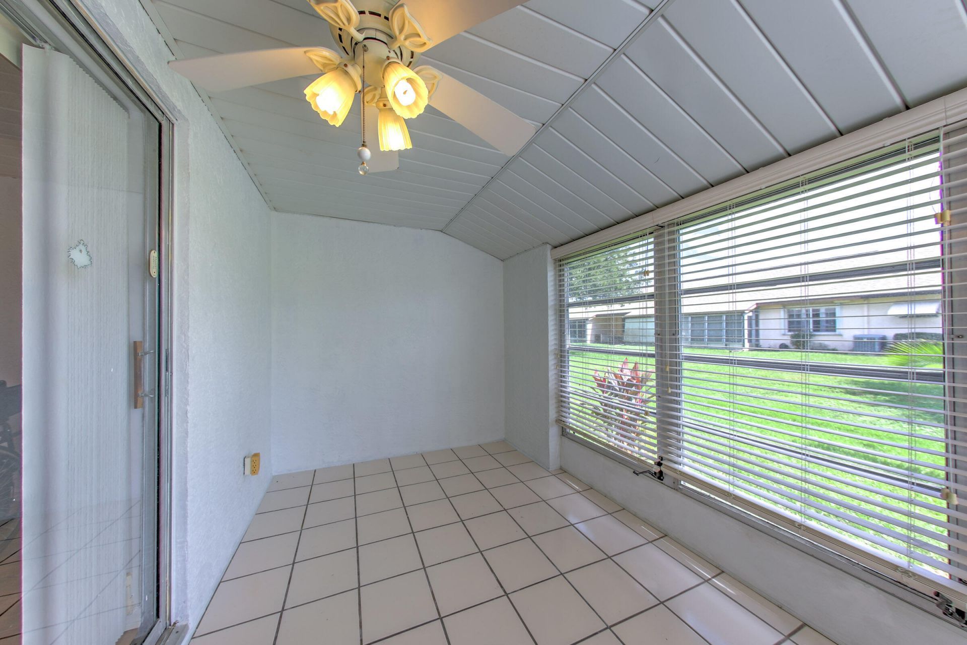 5794 Moss Court, Unit 7E, Fort Pierce, FL 34982 Photo