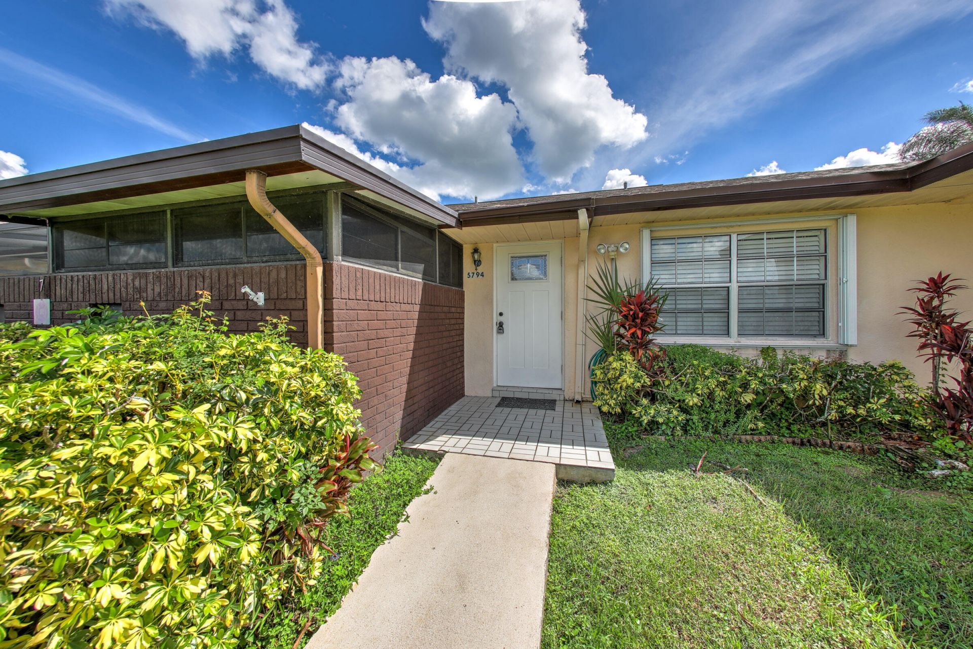 5794 Moss Court, Unit 7E, Fort Pierce, FL 34982 Photo