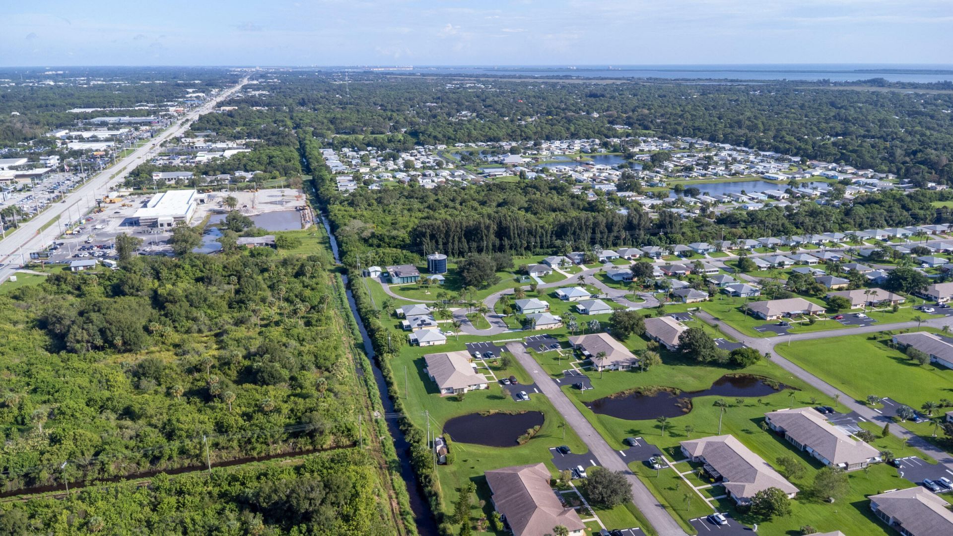 5794 Moss Court, Unit 7E, Fort Pierce, FL 34982 Photo