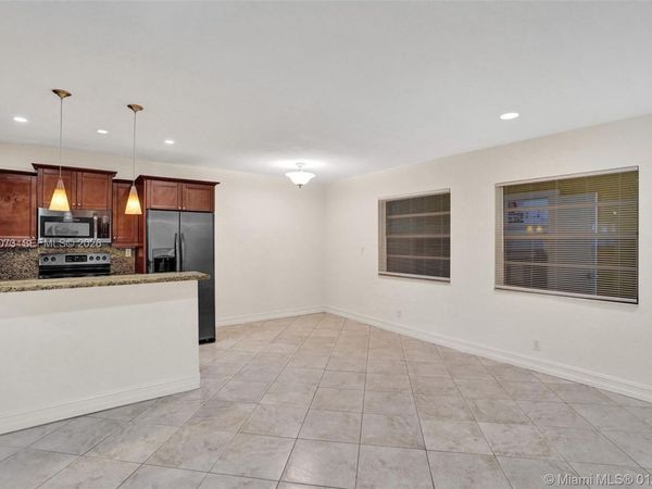 4050 NE 12th Ter , Unit 35-2, Oakland Park, FL 33334