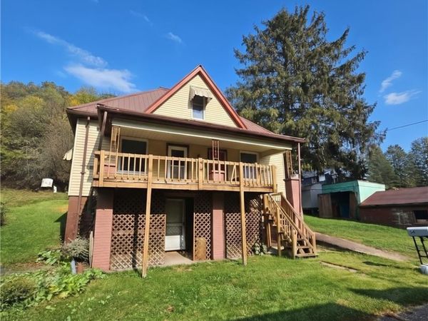 54 April Street , Dillonvale, OH 43917