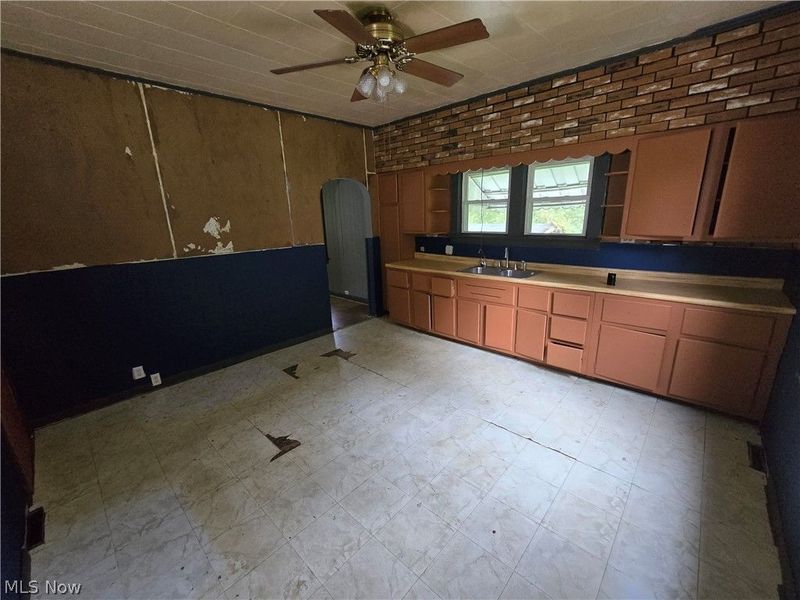 54 April Street, Dillonvale, OH 43917 Photo 14
