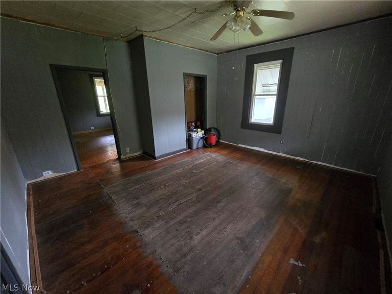 54 April Street, Dillonvale, OH 43917 Photo 9