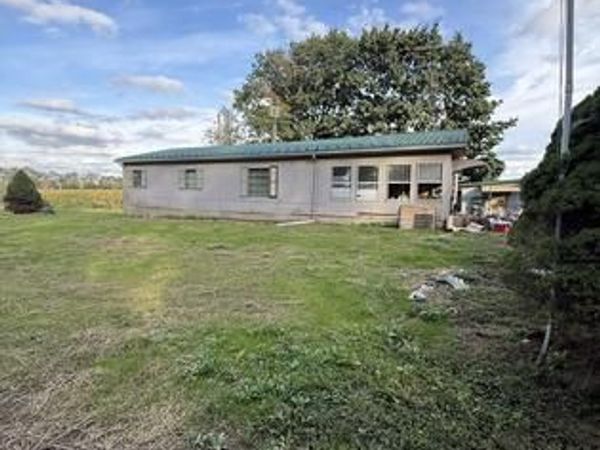 10802 THORNWOOD ROAD, SHIPPENSBURG, PA 17257