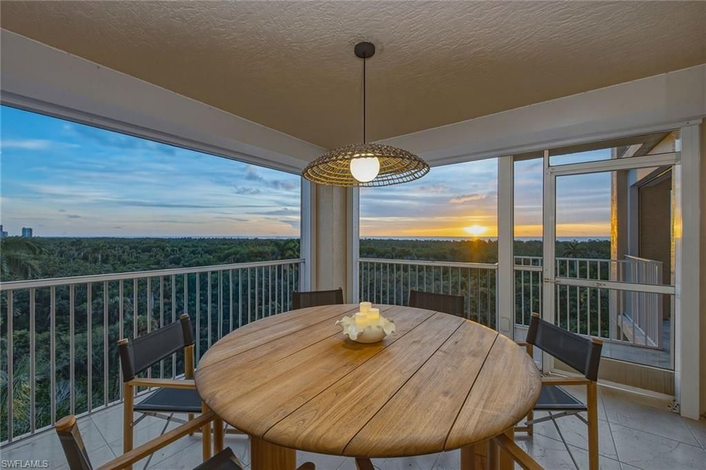 6597 Nicholas Blvd, Unit 601, Naples, FL 34108 Photo