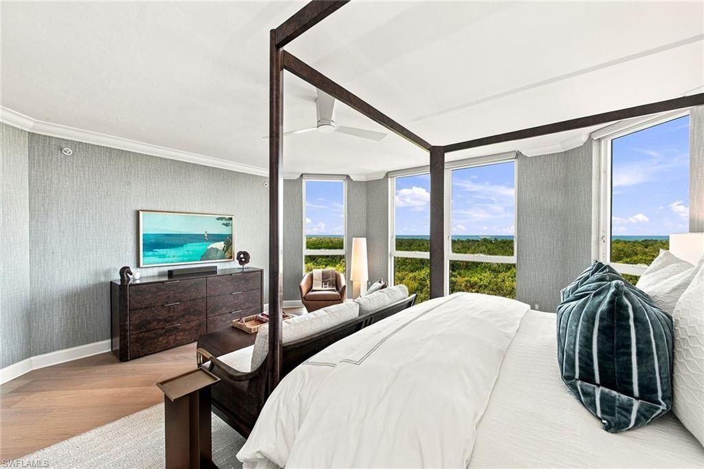 6597 Nicholas Blvd, Unit 601, Naples, FL 34108 Photo