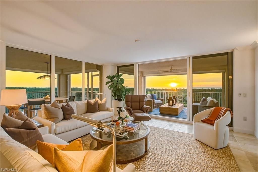 6597 Nicholas Blvd, Unit 601, Naples, FL 34108 Photo