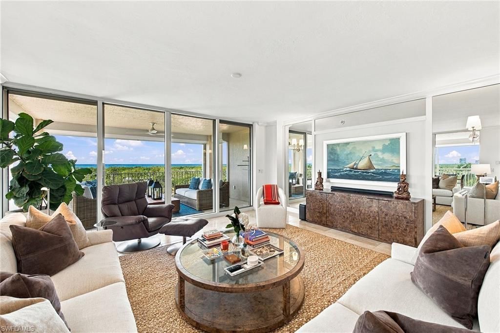 6597 Nicholas Blvd, Unit 601, Naples, FL 34108 Photo