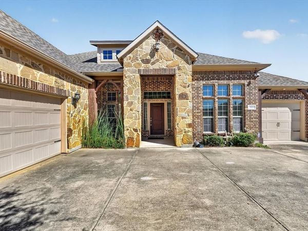 7529 Zinnia Lane , Forest Hill, TX 76140