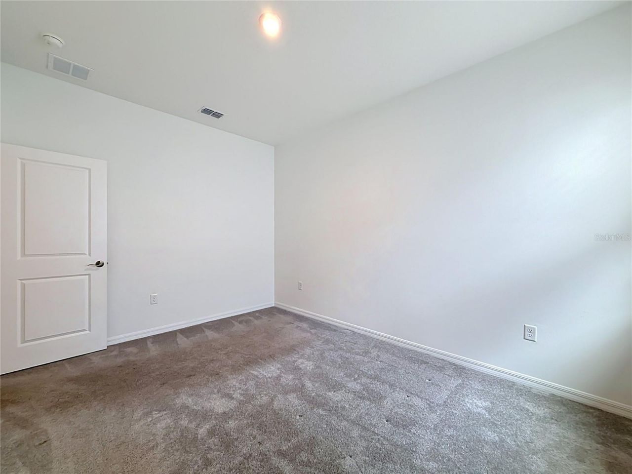 418 Quayside Ave Avenue , Mascotte, FL 34753 Photo