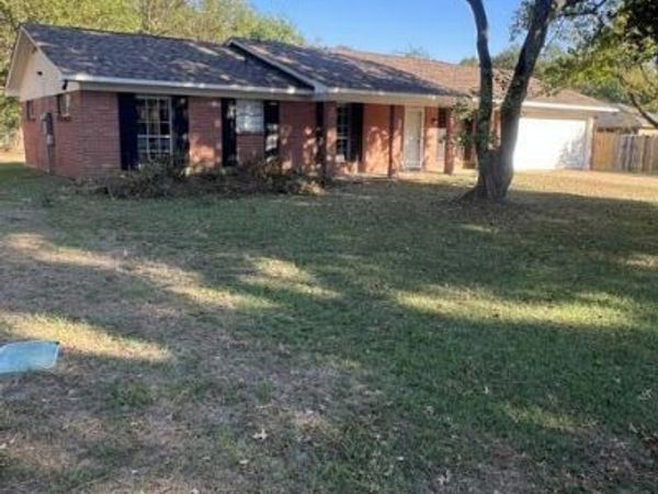 5812 Cypress Trail, Jackson, MS 39211