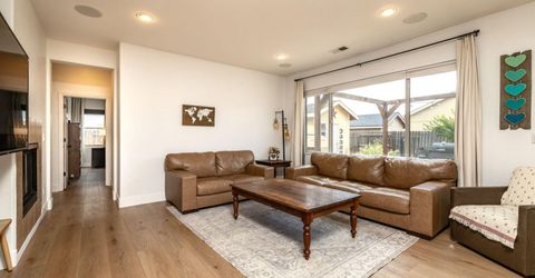 209 Crown Point Drive, Dayton, NV 89403 Photo