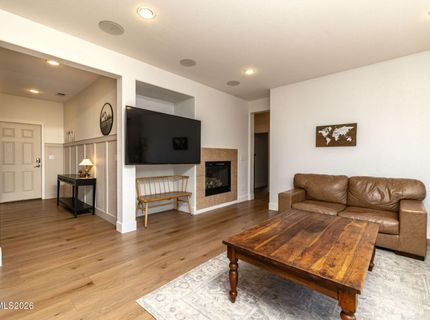 209 Crown Point Drive, Dayton, NV 89403 Photo